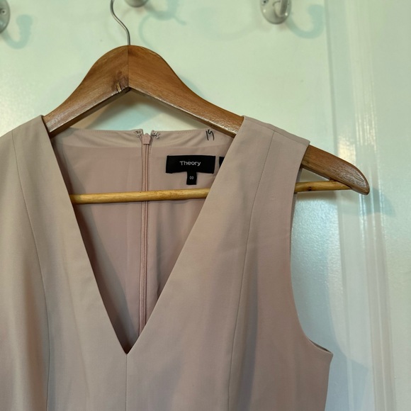 Theory V Neck Shift Dress light pink 00 - Picture 6 of 6